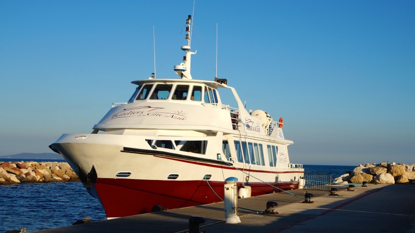 Partez en mer pour la découverte des magnifiques paysages de la Côte d&rsquo;Azur avec les Bateliers