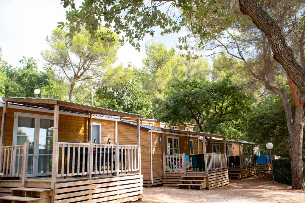 Top 3 des meilleurs campings avec location de mobil home dans le Var